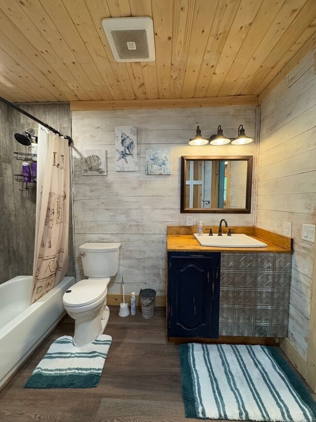 Building Photo - SEASONAL SOLDOTNA HOME!