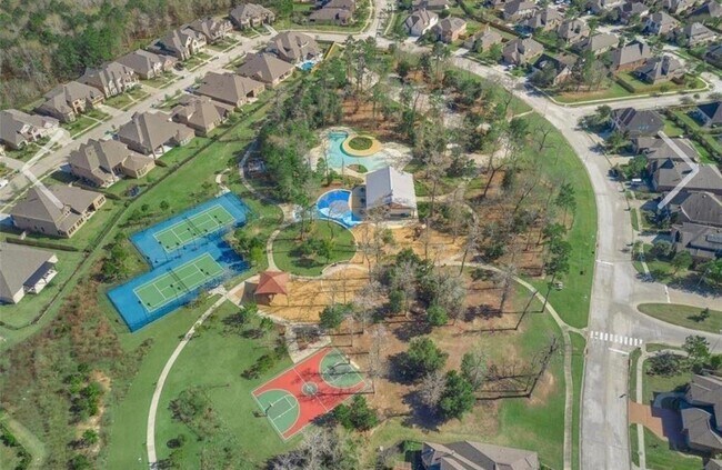 Building Photo - 3830 Fleetwood Falls Ln