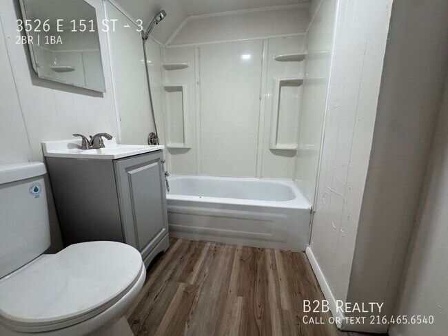 Building Photo - 3526 E 151st St