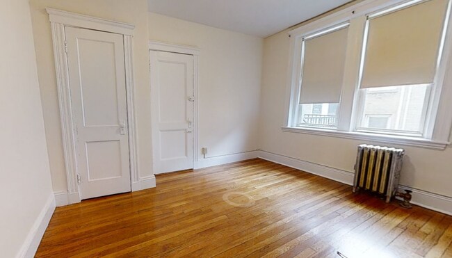 Building Photo - 126 Washington St