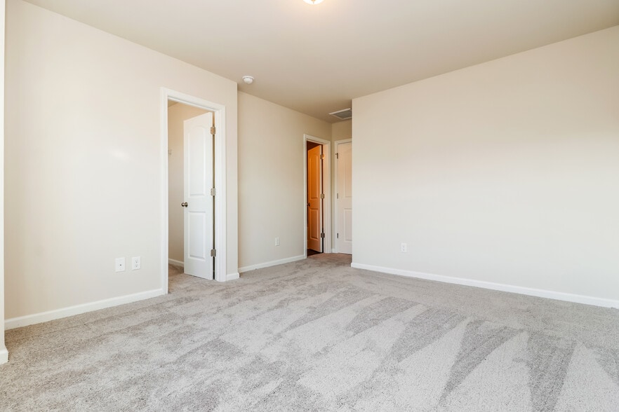 Building Photo - 4 Palmetto Breeze Cir