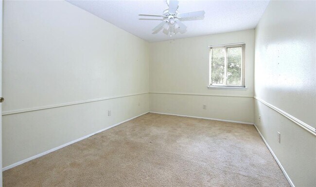 Building Photo - 15509 Aldine Westfield Rd