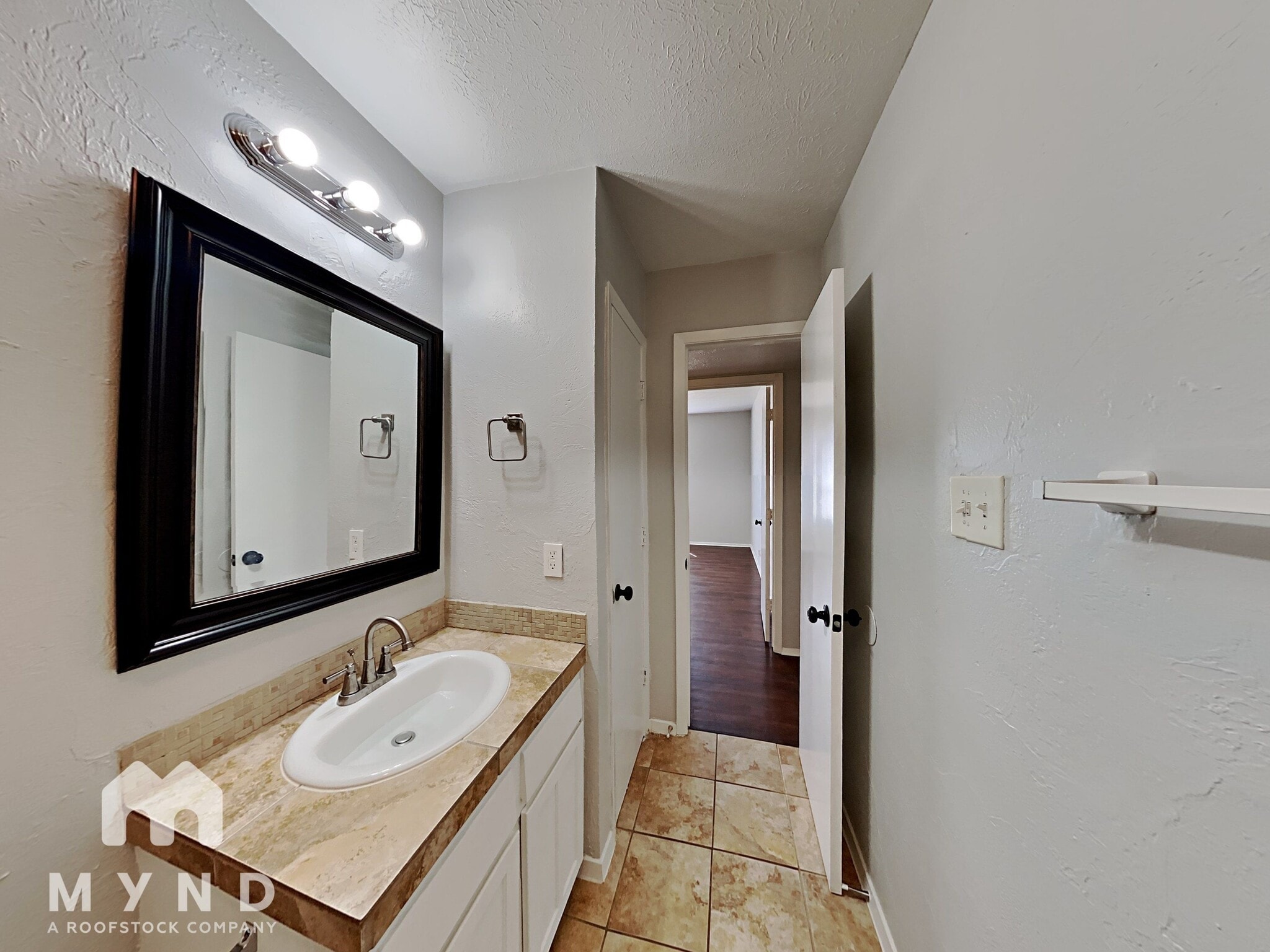 Building Photo - 7145 Romford Way