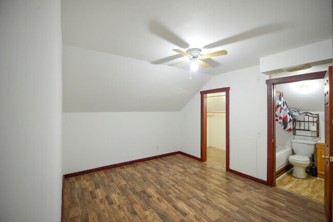 Building Photo - 2330 Old Richardson Hwy