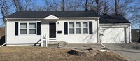 Building Photo - 7317 S 69th St