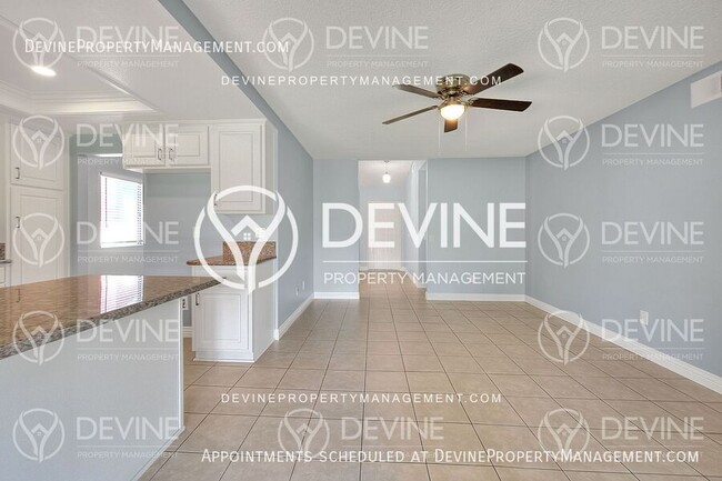 Building Photo - 2638 S Virginia Way