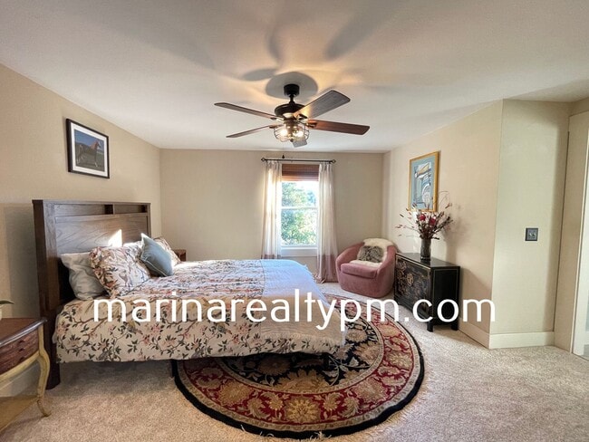 Building Photo - Welcome to this stunning 3 Bedroom 2 Bath Single Family Home in the charming town of Crockett, CA