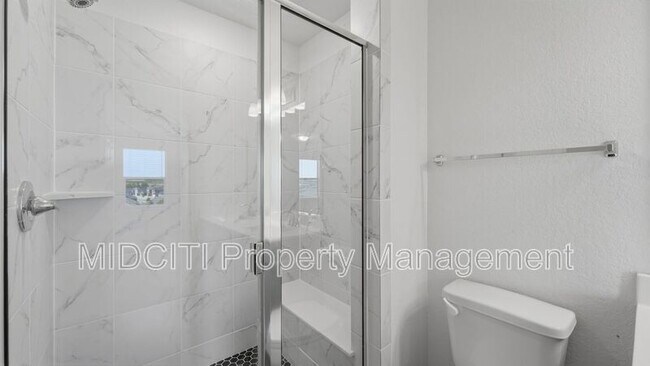 Building Photo - 10419 Salitrillo Bnd
