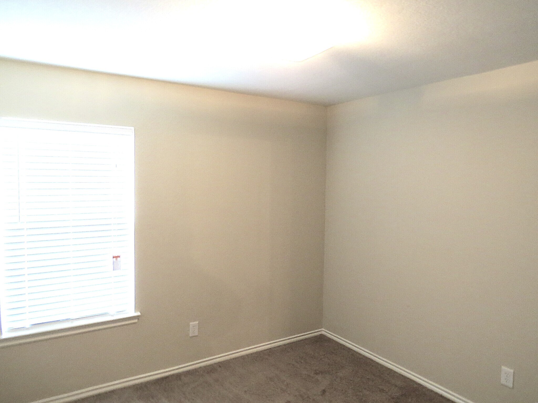 Building Photo - 5415 Prairie Ln