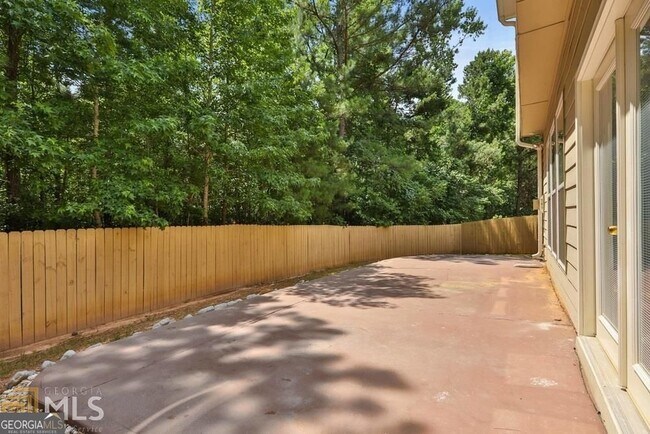 Building Photo - 6098 Allpoint Way