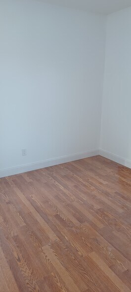 Building Photo - 21425 112th Rd