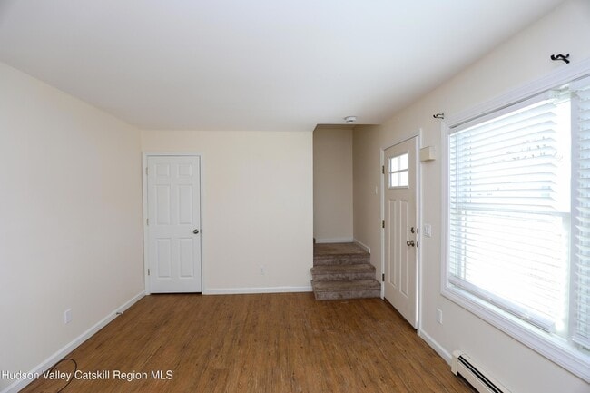 Building Photo - 87 Delaware St