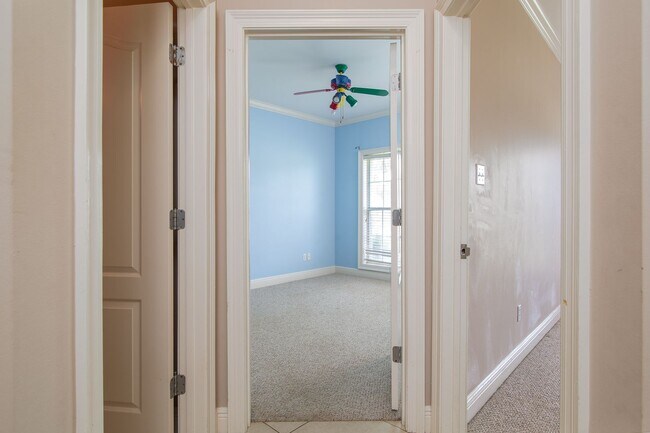 Building Photo - 6102 Coty Dr