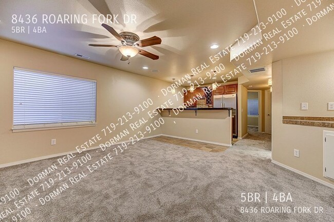 Building Photo - 8436 Roaring Fork Dr