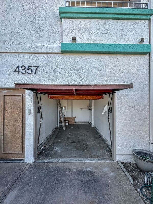 Building Photo - 4357 Cleveland Ave