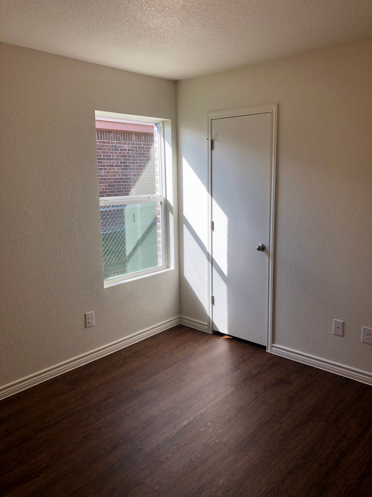 Building Photo - 5708 Lariat Ct