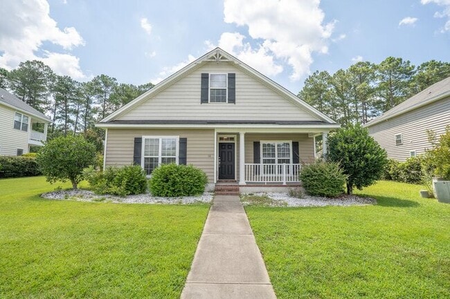 Building Photo - 10 Arbors Cir