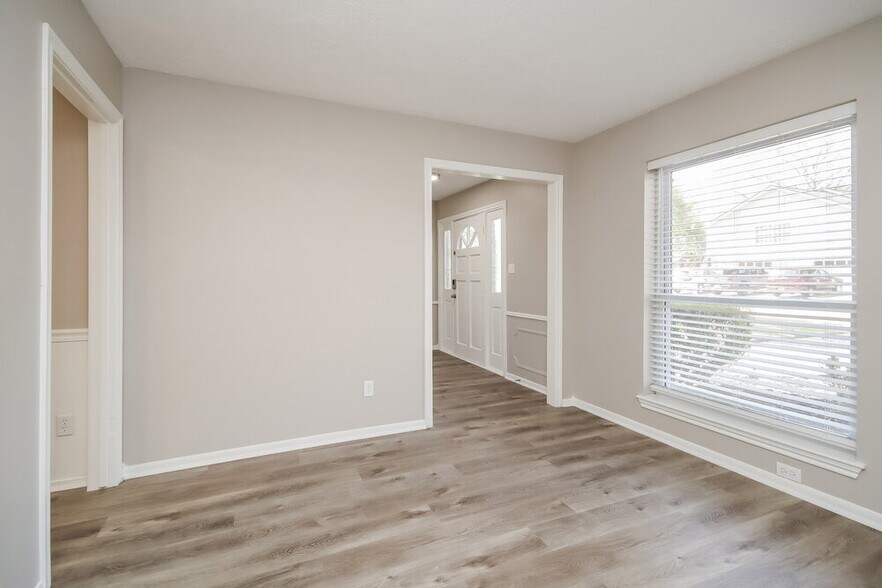 Building Photo - 17930 Cypress Spring Dr