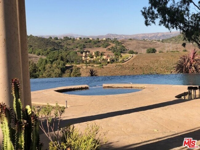 Building Photo - 13045 Ripple Creek Ln