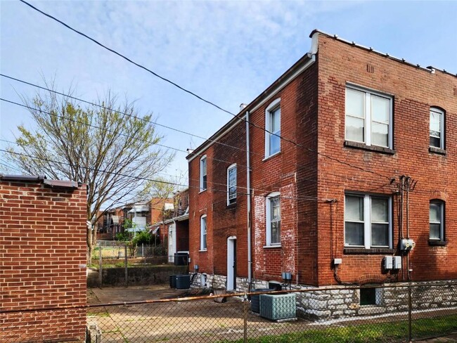 Building Photo - 3965 Potomac St