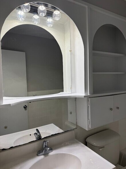 Building Photo - 11271 Florida Blvd