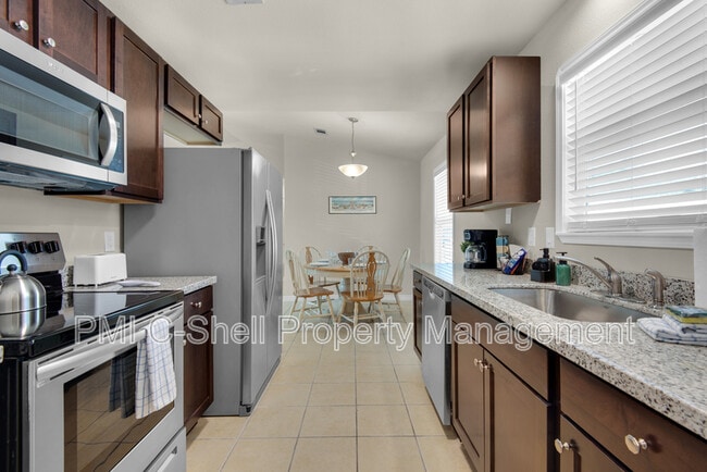 Building Photo - 3531 Southwind Dr