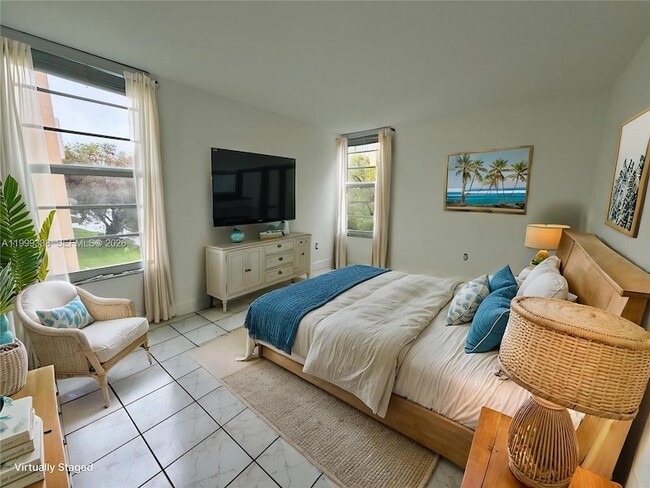 Building Photo - 706 NW 87th Ave