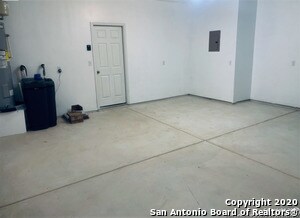 Building Photo - 10370 Dunlap