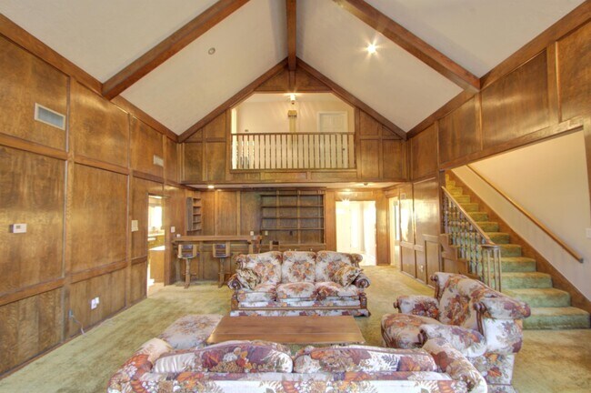 Building Photo - 7890 Blackman Ferry Rd