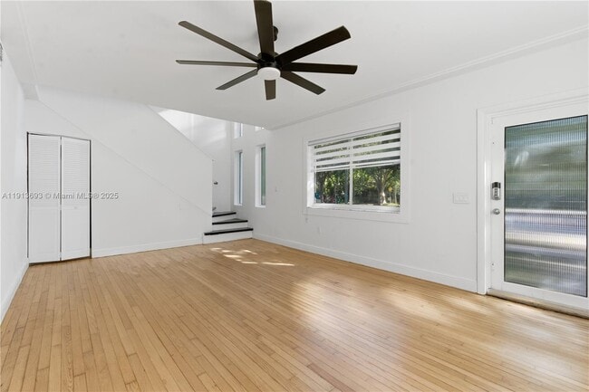 Building Photo - 1244 SW 13th Ave