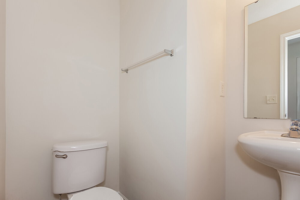 Building Photo - 6846 Squirrels Foot Ct