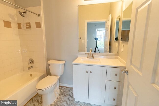 Building Photo - 5142 Brittney Elyse Cir