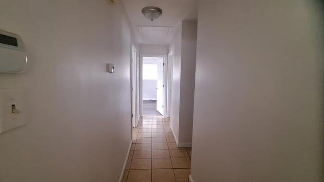 Building Photo - 8505 Lyn Ave