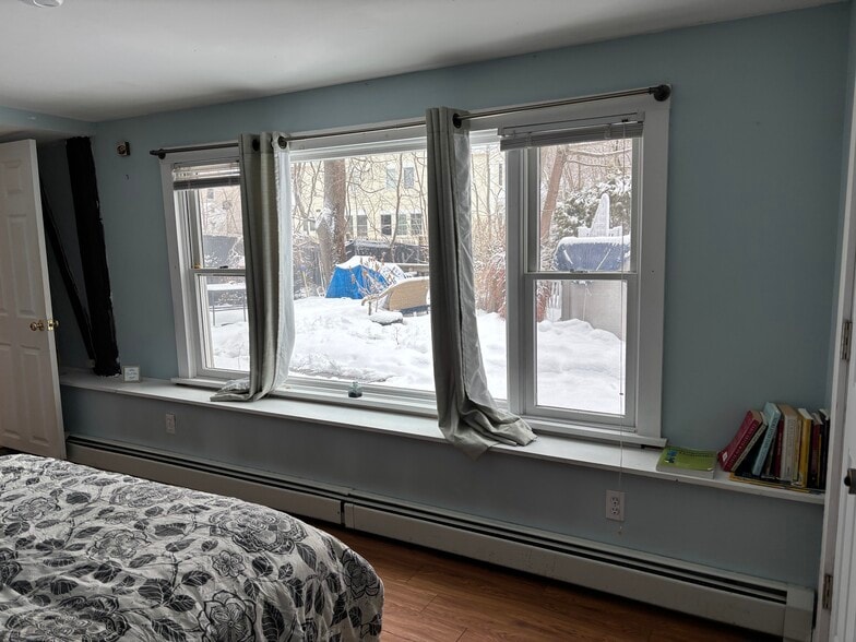 Building Photo - 8B Springfield Ct