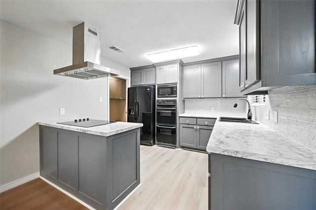 Building Photo - 2720 Trail Oak Ct