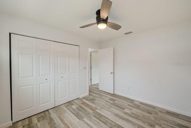 Building Photo - 2589 Sunny Breeze Ave