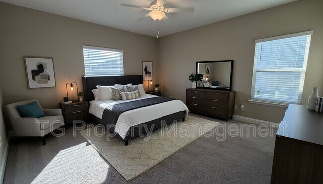 Building Photo - 122 Monthaven Dr