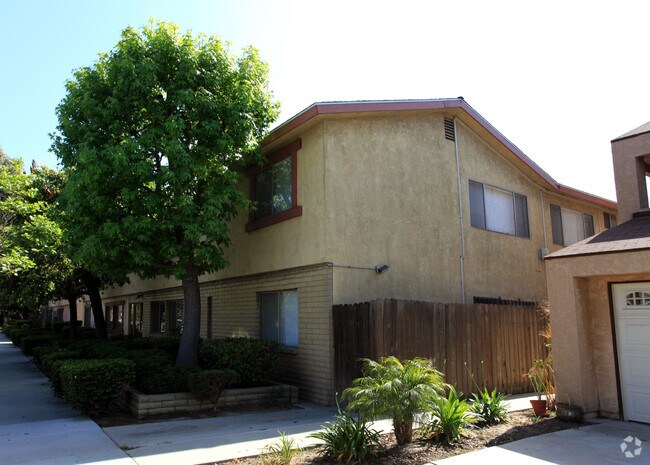 Building Photo - 365 Obispo Ave