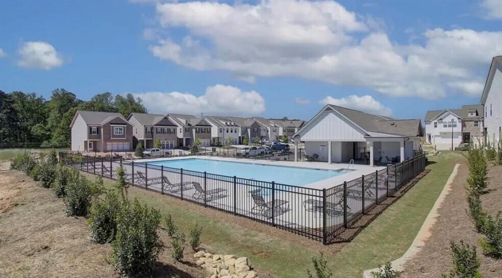 Building Photo - 5200 Fox Den Rd