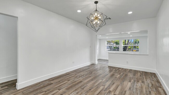Building Photo - 11 NW 117th St