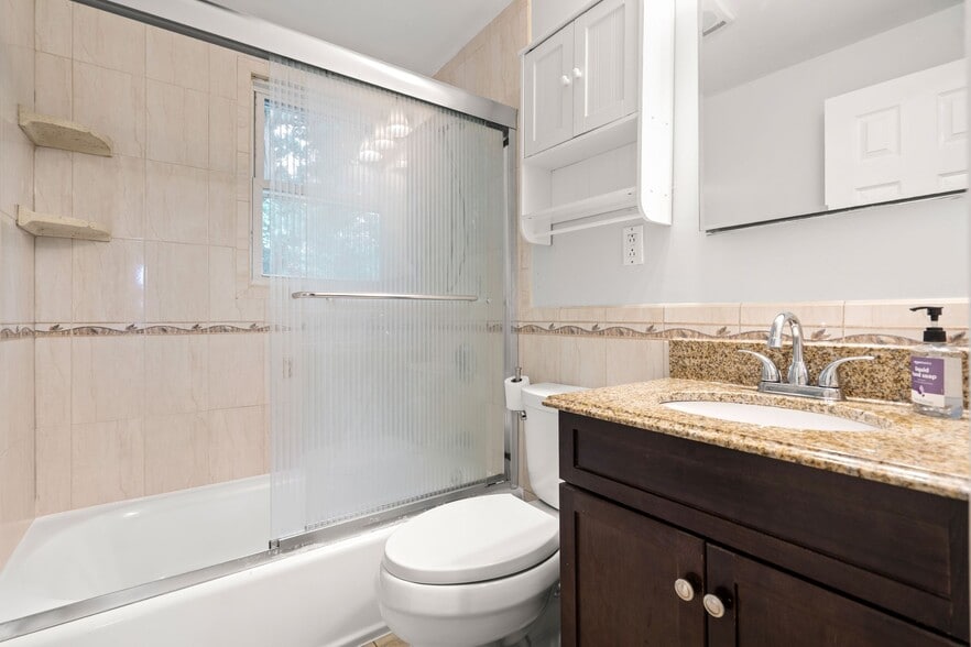 Bathroom -1 - 2 George Rd