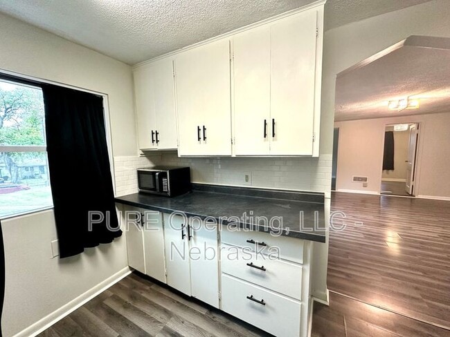 Building Photo - 2046 N 69th St