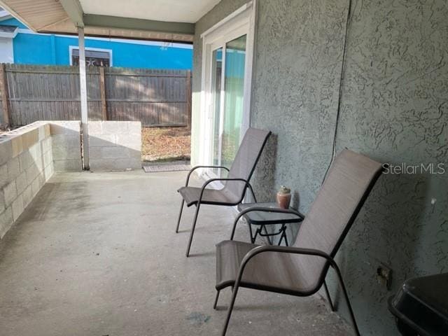 Building Photo - 403 Oriole Cir