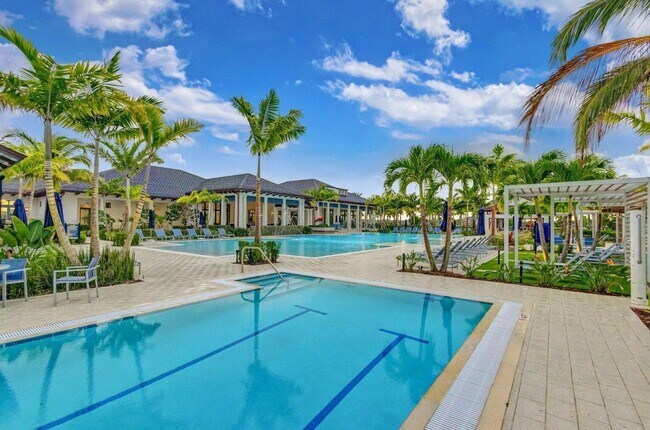 Building Photo - 12470 Solana Bay Cir