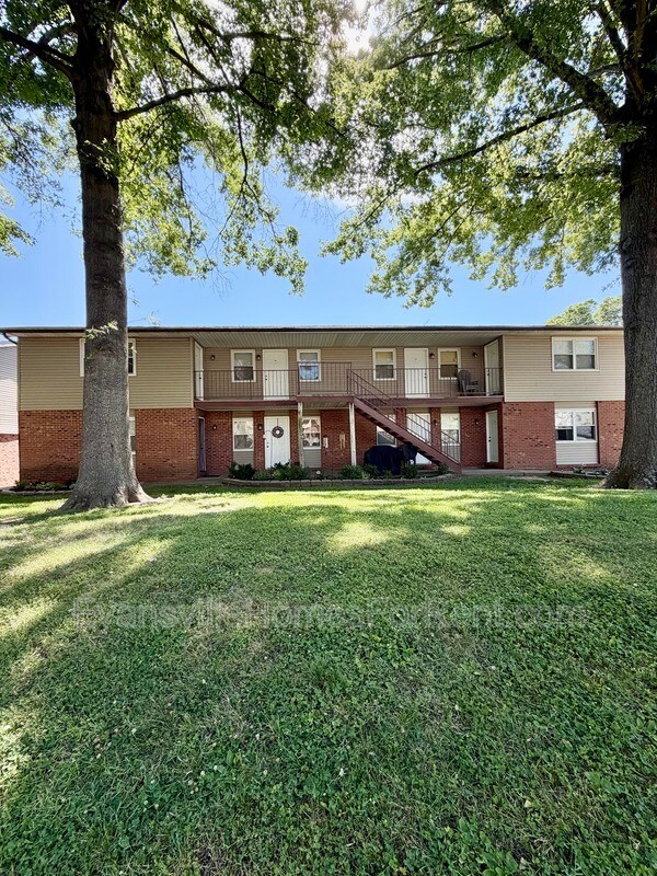 Building Photo - 430 S Bosse Ave