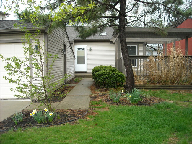 Primary Photo - 3380 Chetwood Pl