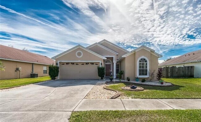 Primary Photo - 1442 Lake Shore Ranch Dr