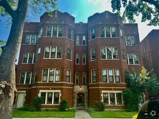 Building Photo - 7843 S Paxton Ave