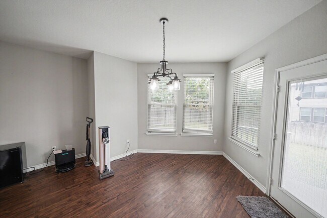 Building Photo - Spacious Home with Office, Game Room & Solar Panels Near Randolph AFB - Realtor Commission: $500