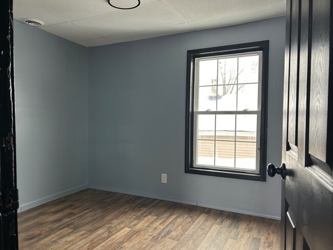 Building Photo - 108 North St